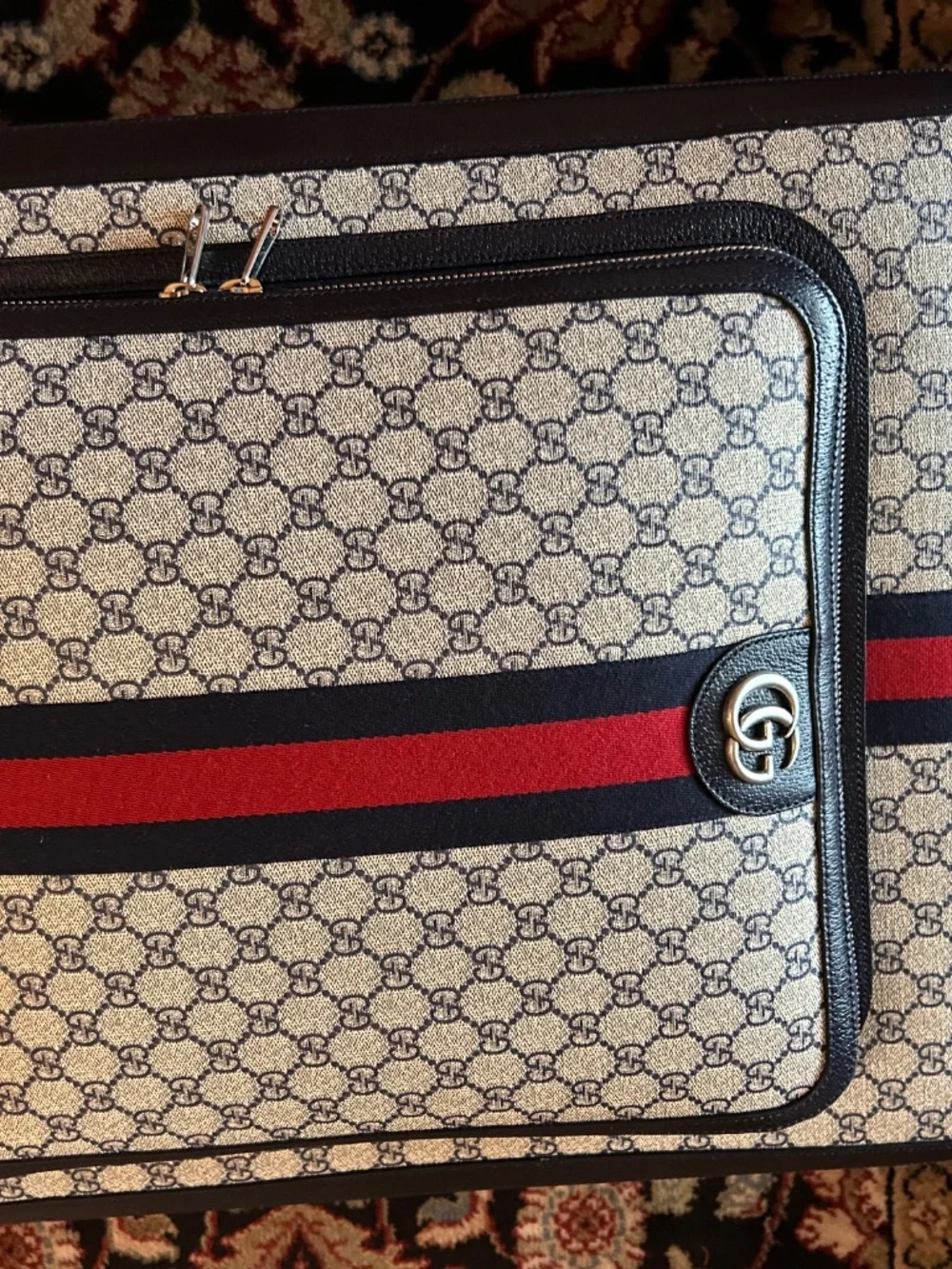 Gucci Savoy GG Supreme Suitcase. Made in Italy.